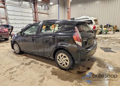 2016 Toyota Prius C z USA, uszkodzony, nr VIN JTDKDTB31G1120884